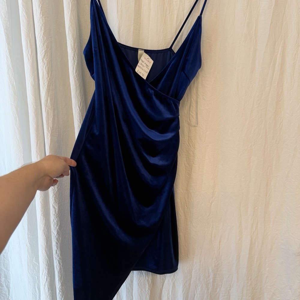 A'Gaci Women's Crushed Blue Velvet Sultry Cocktail Asymmetrical Hem Mini Dress L - Picture 6 of 13